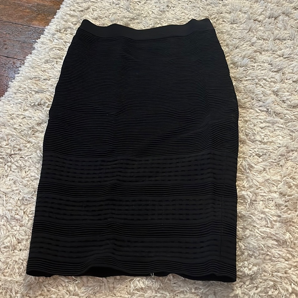 Bebe bodicon midi skirt size small